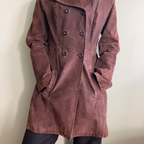 Vintage Brown Leather Jacket - Picture 2 of 3